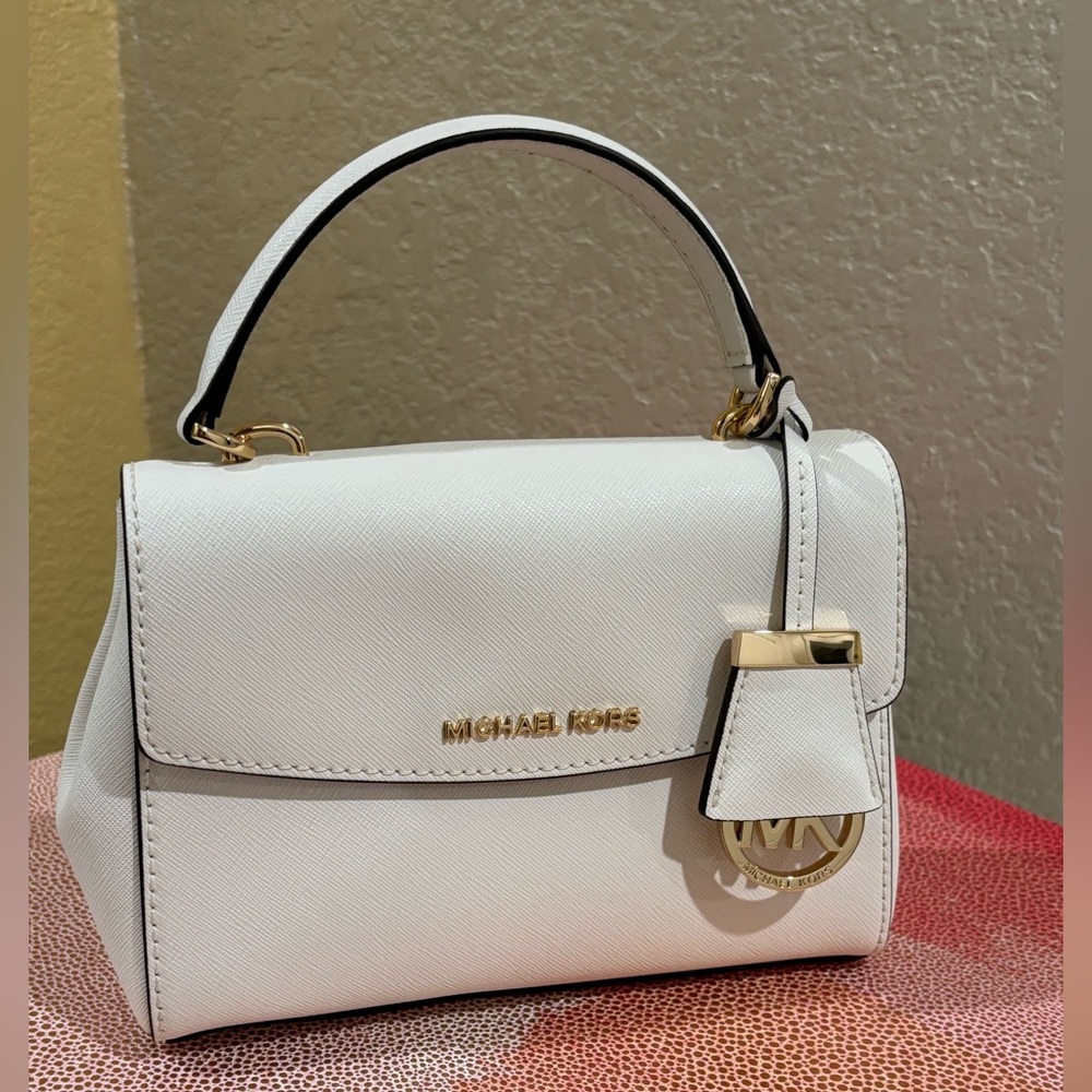 Michael Kors Cream Leather Purse
